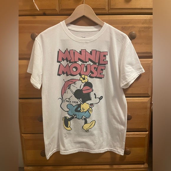 NWOT Minnie Mouse Shirt - Picture 4 of 7